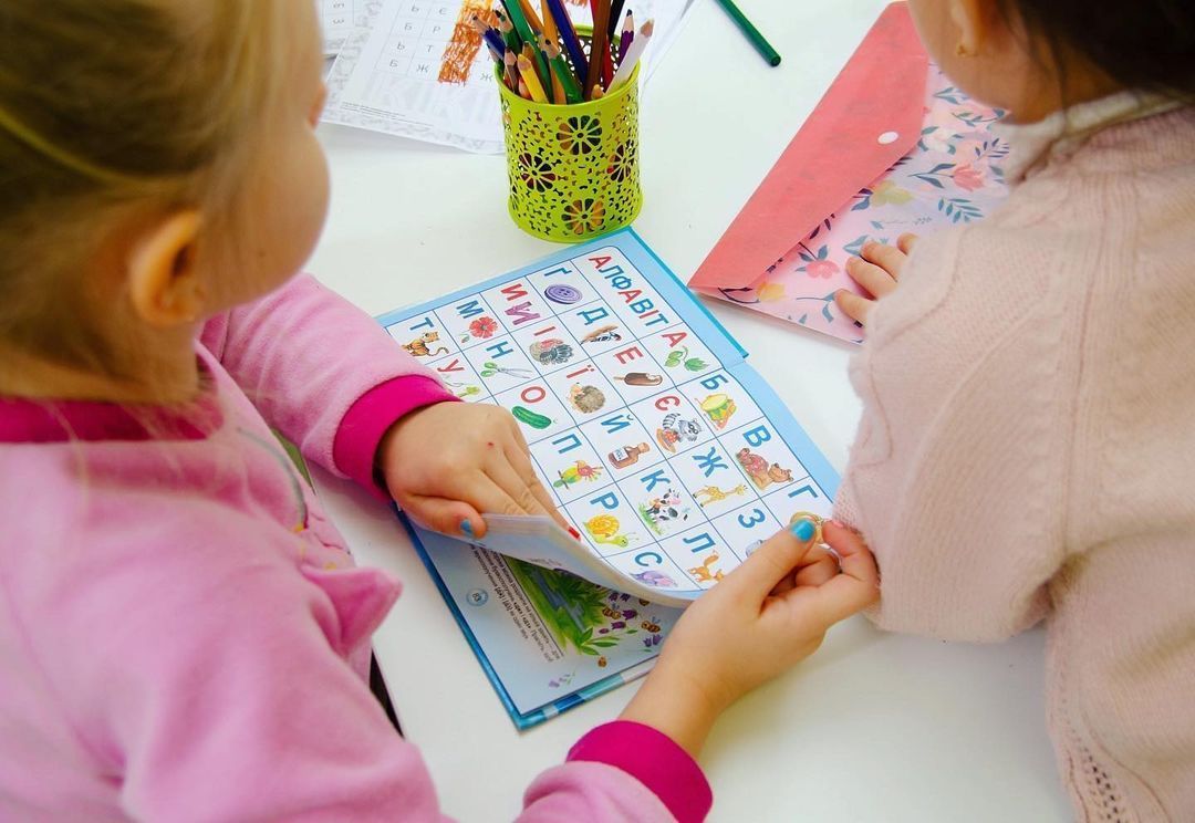 Дошколяр в Ровно: программы и цены